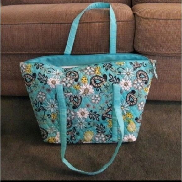 Handbags - Quilted Mint Paisley Bag makes a great gift. 23 x 15 x 8 inches